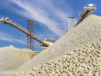 合理确定砂石采矿权总量，保障机制砂原材料供应，江西省划定重点开采区47处！