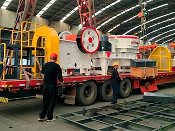 发货甘肃丨时产300吨砂石破碎生产线全套装备顺利启程